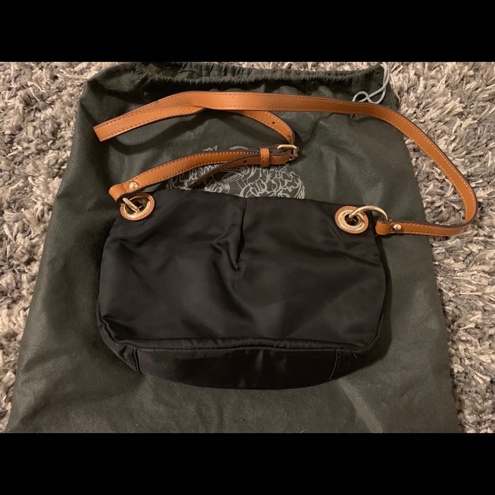 Vince Camuto Crossbody bag with duster